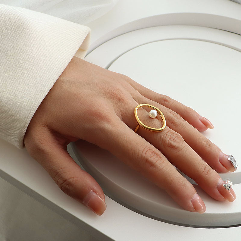 Women's Gold-Tone Open Circle Ring with Pearl Accent