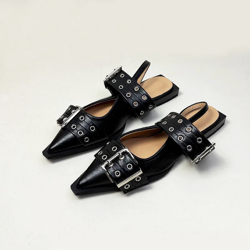 Sofia Amoretti Memphis Pointed Flats