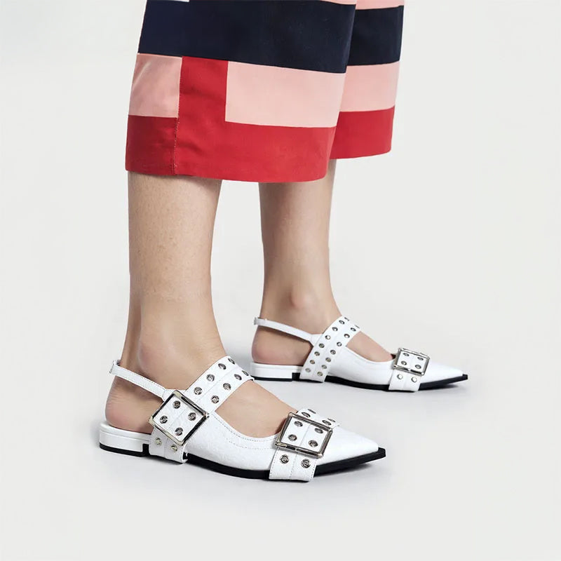 Sofia Amoretti Memphis Pointed Flats