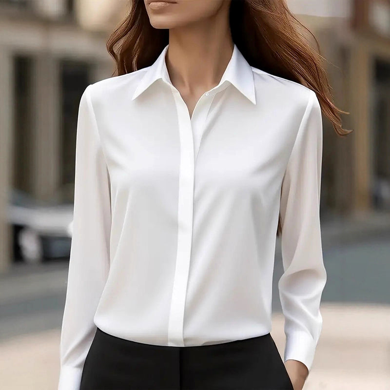 Chloé Montclair Office Blouse with Turn-Down Collar