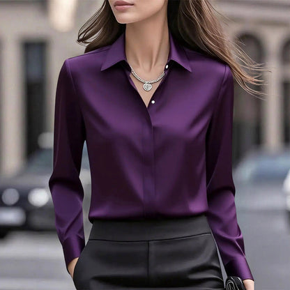 Chloé Montclair Office Blouse with Turn-Down Collar