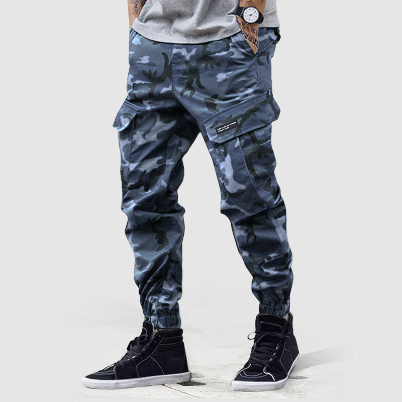 Men’s Cargo Joggers in Camouflage Print