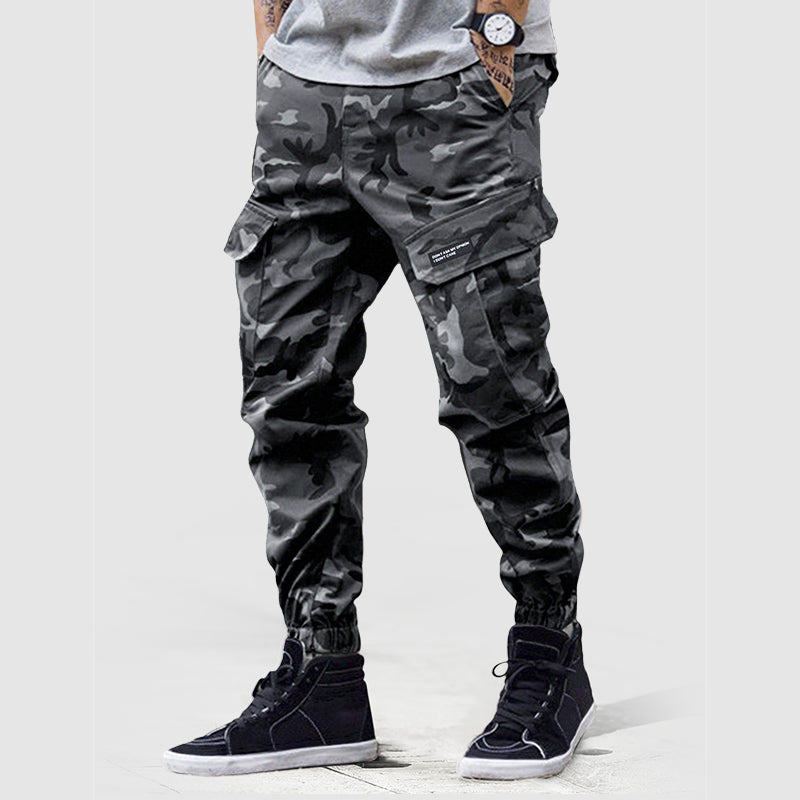 Men’s Cargo Joggers in Camouflage Print