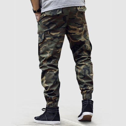 Men’s Cargo Joggers in Camouflage Print