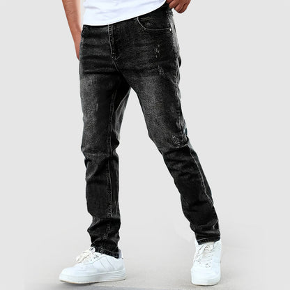 Men’s Straight-Leg Casual Jeans