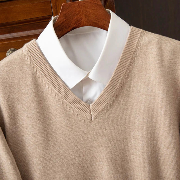 Roberto Russo Opulent Cashmere Sweater For Sophisticated Professionals With Timeless Comfort