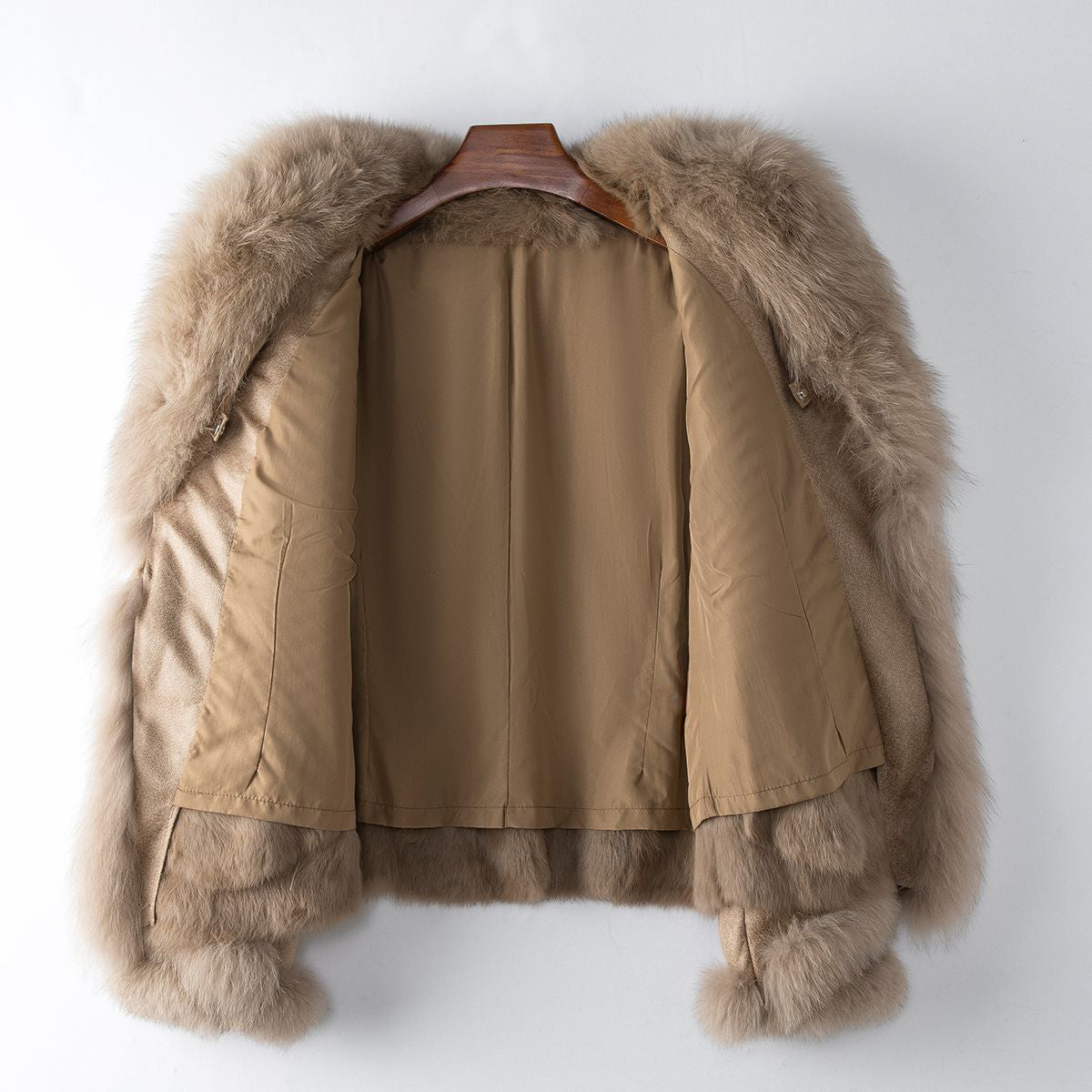 Sofia Amoretti Rousse Fur Coat