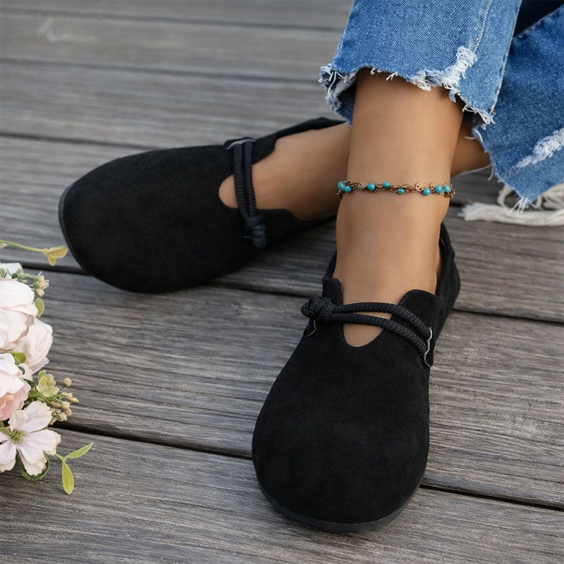 Sofia Amoretti Ballet Flats with Tie-Front Accent