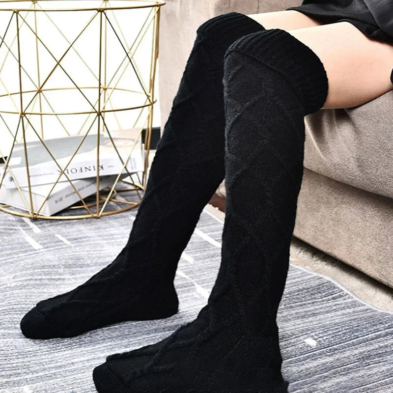 Women’s Long Knit Socks with Cable Pattern