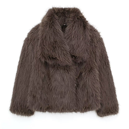 Women’s Short Faux Fur Coat with Oversized Collar