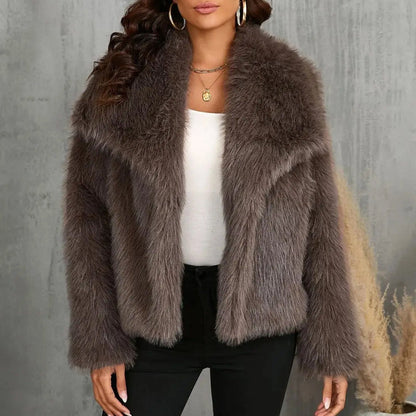 Women’s Short Faux Fur Coat with Oversized Collar