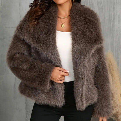 Women’s Short Faux Fur Coat with Oversized Collar