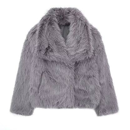 Women’s Short Faux Fur Coat with Oversized Collar
